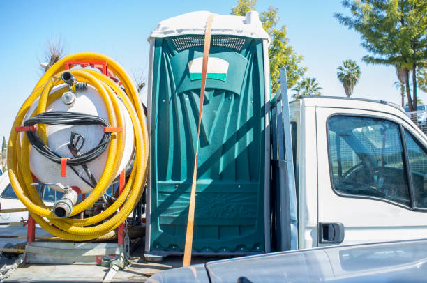 Best Best portable toilet rental  in Gladstone, MI